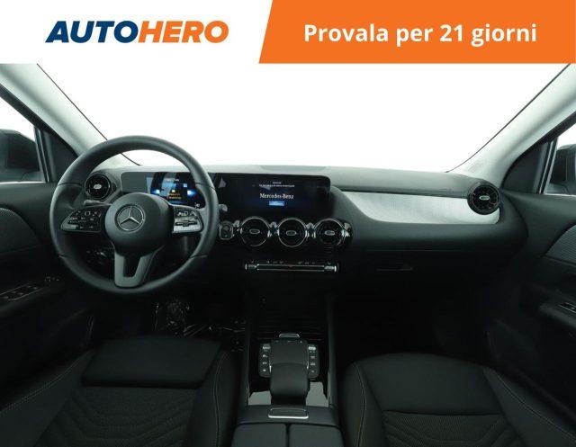 MERCEDES-BENZ GLA 180 Automatic Executive