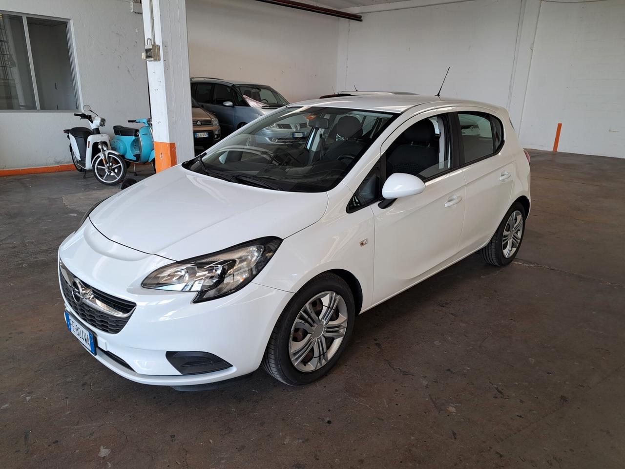 Opel Corsa 1.4 90CV GPL Tech 5 porte Cosmo