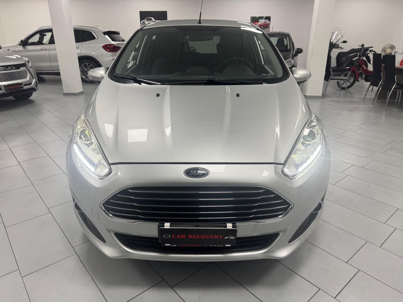 Ford Fiesta 1.5 TDCi 75CV 5 porte Titanium