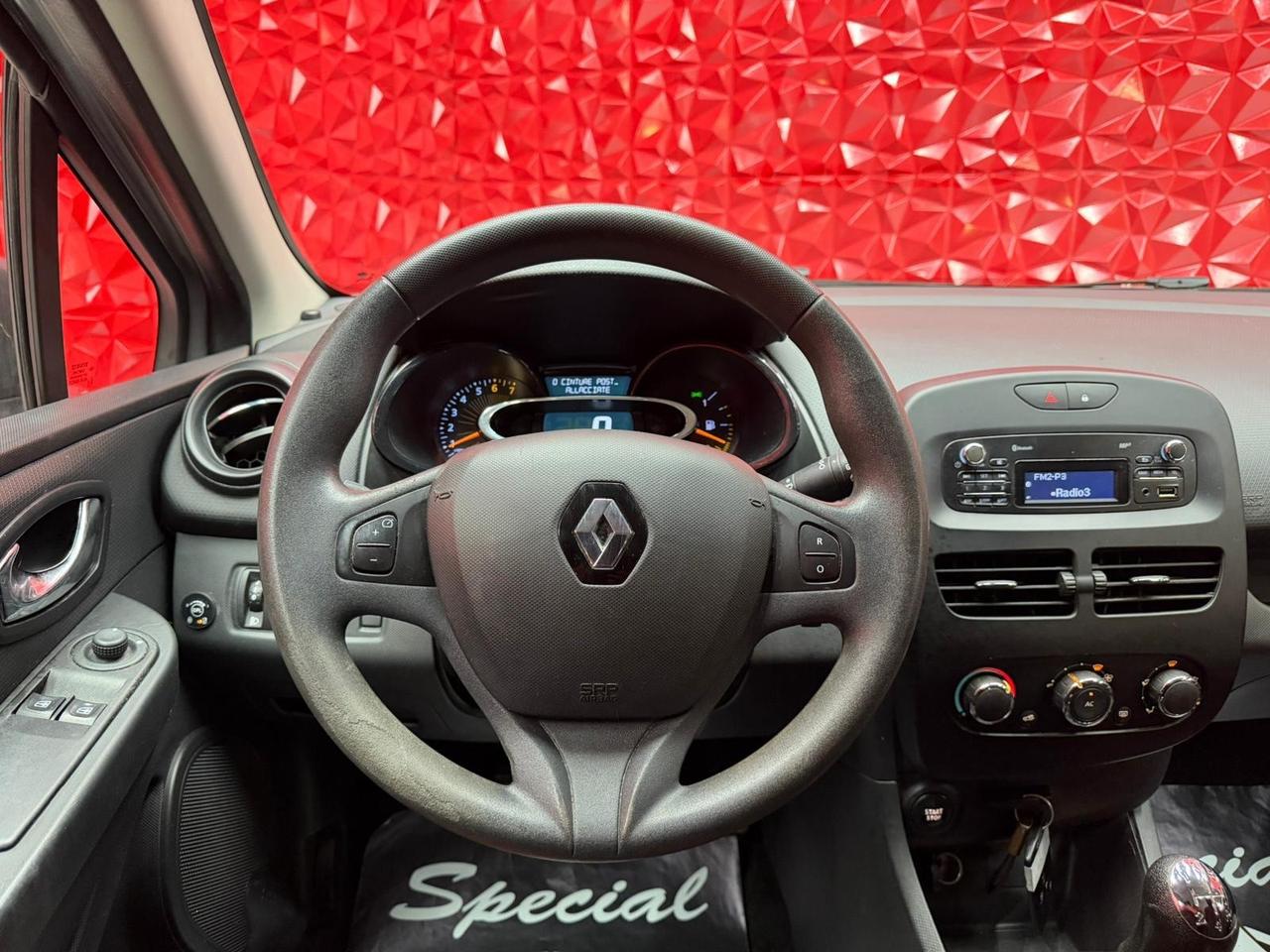 Renault Clio 1.2 75CV GPL 5 porte Live OK NEOPATENTATI