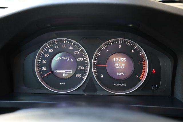 VOLVO V60 D3 2.0d 163 CV Euro5A TEL USB Clima Sensori Park