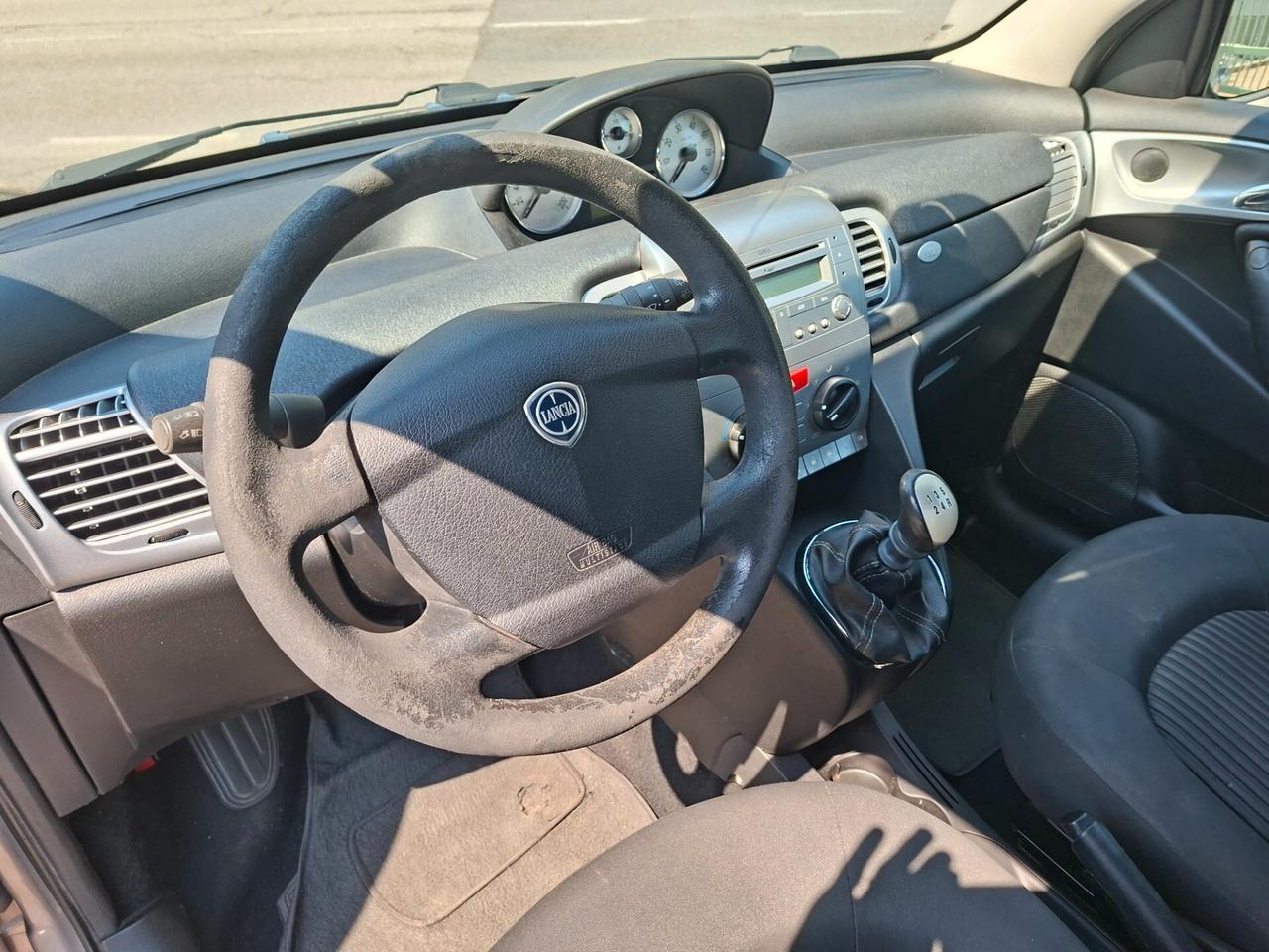 Lancia Ypsilon 1.2 BENZINA / DA NEOPATENTATI