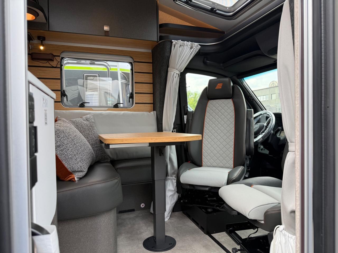 HYMER ML T 580 CROSSTRAIL 7.13 4x4 MERCEDES