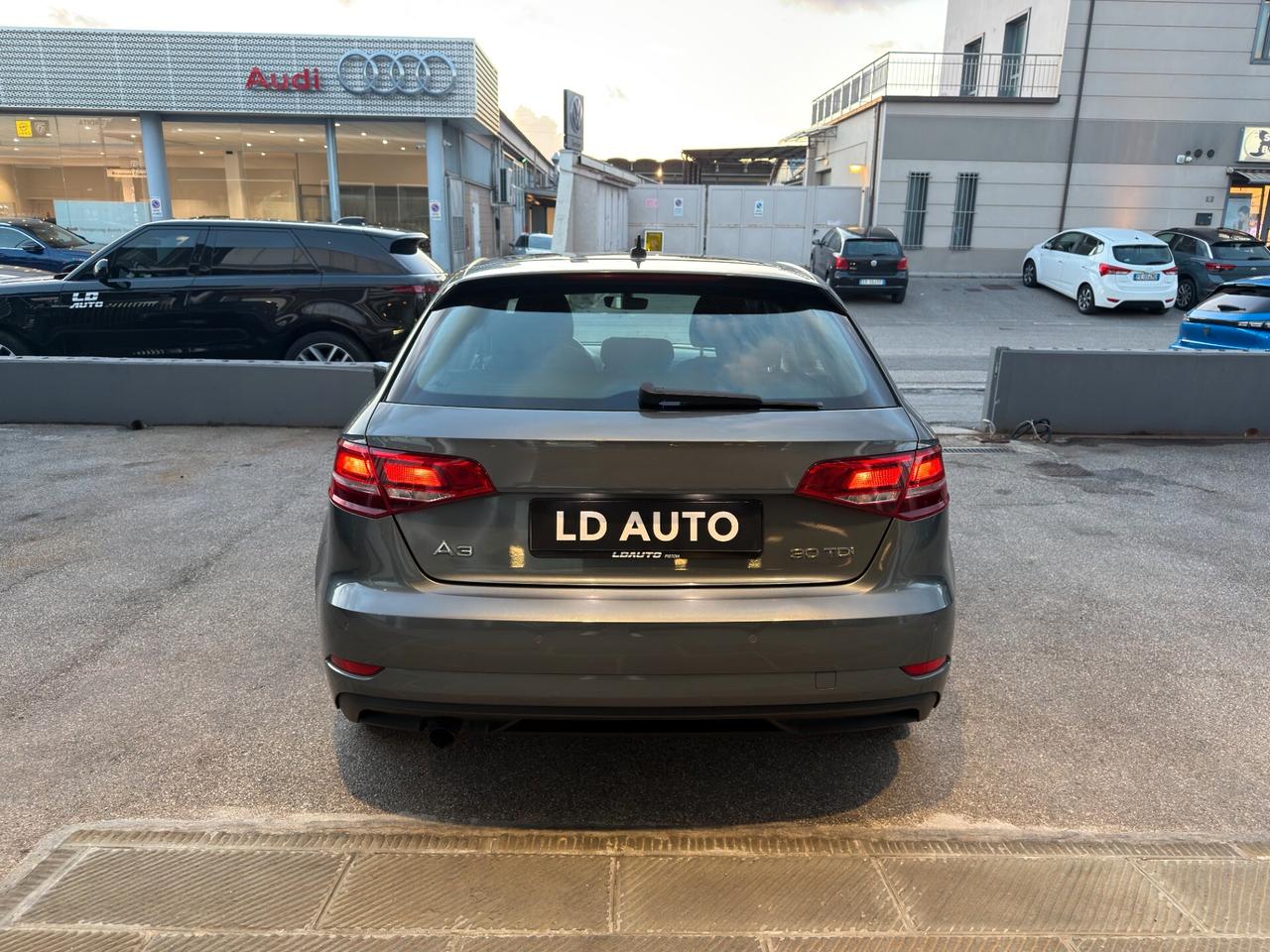 Audi A3 SPB 30 TDI Business