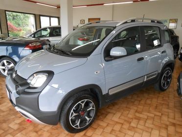 FIAT Panda 1.0 Hybrid City Cross Seminuova! Prezzo vero!
