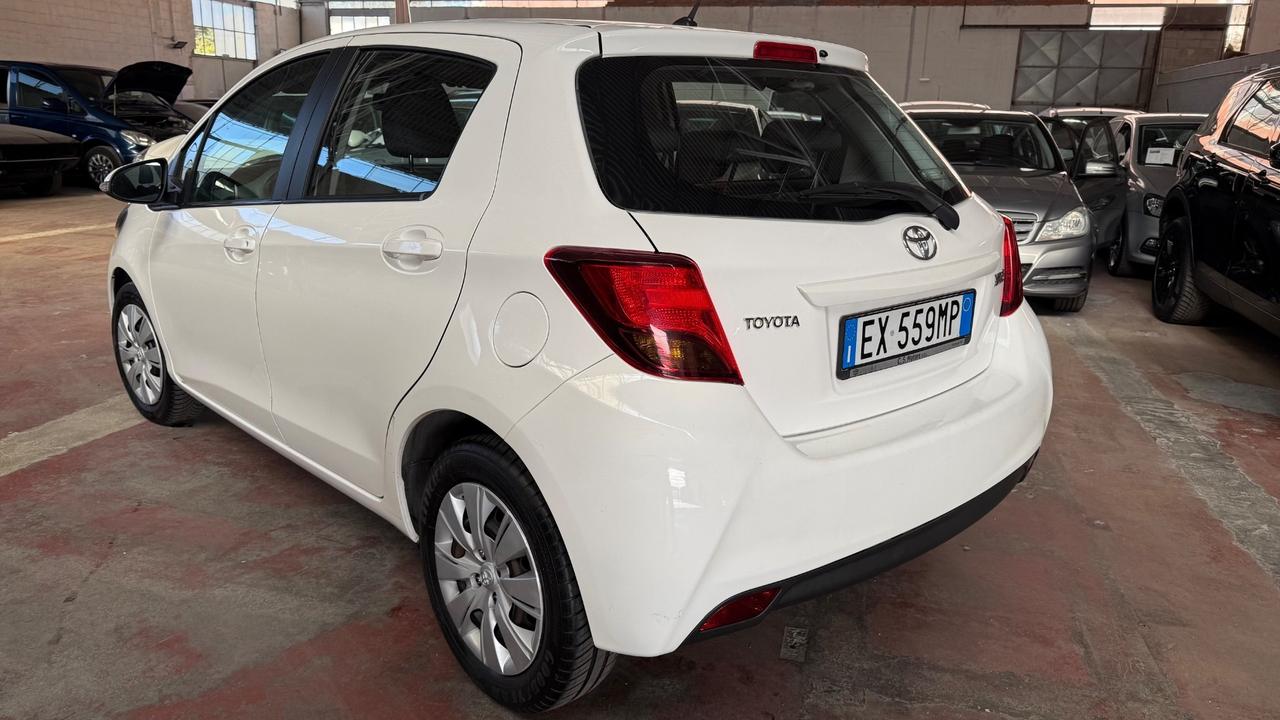 Toyota Yaris 1.4 D-4D 5 porte Lounge