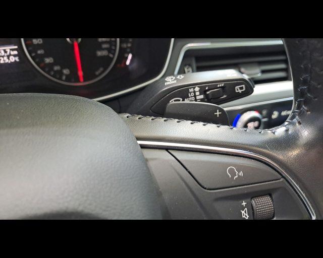 AUDI A4 Avant 40 2.0 tdi Business quattro 190cv s-tronic