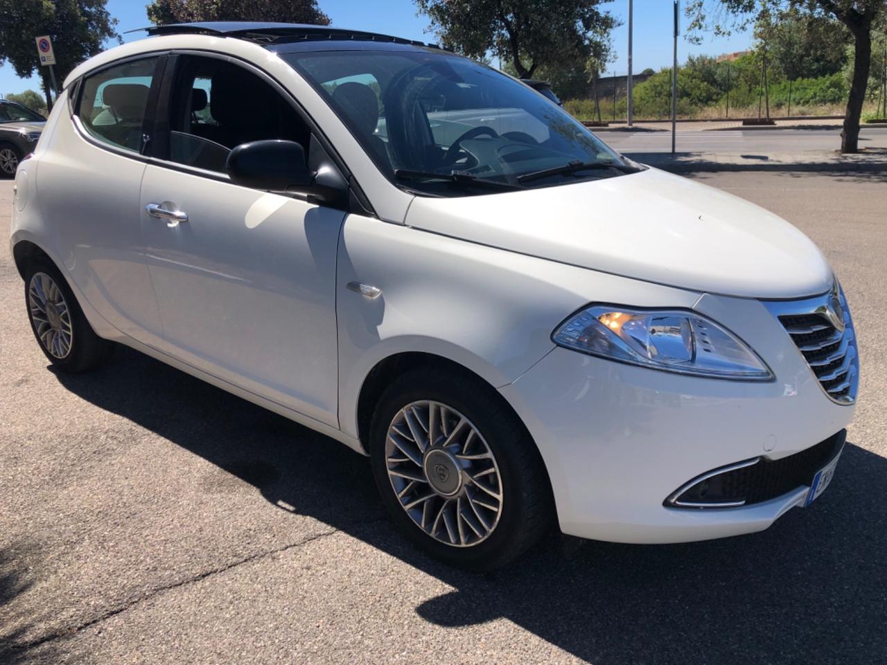 Lancia Ypsilon 1.3 MJT 16V 95 CV 5 porte S&S Platinum