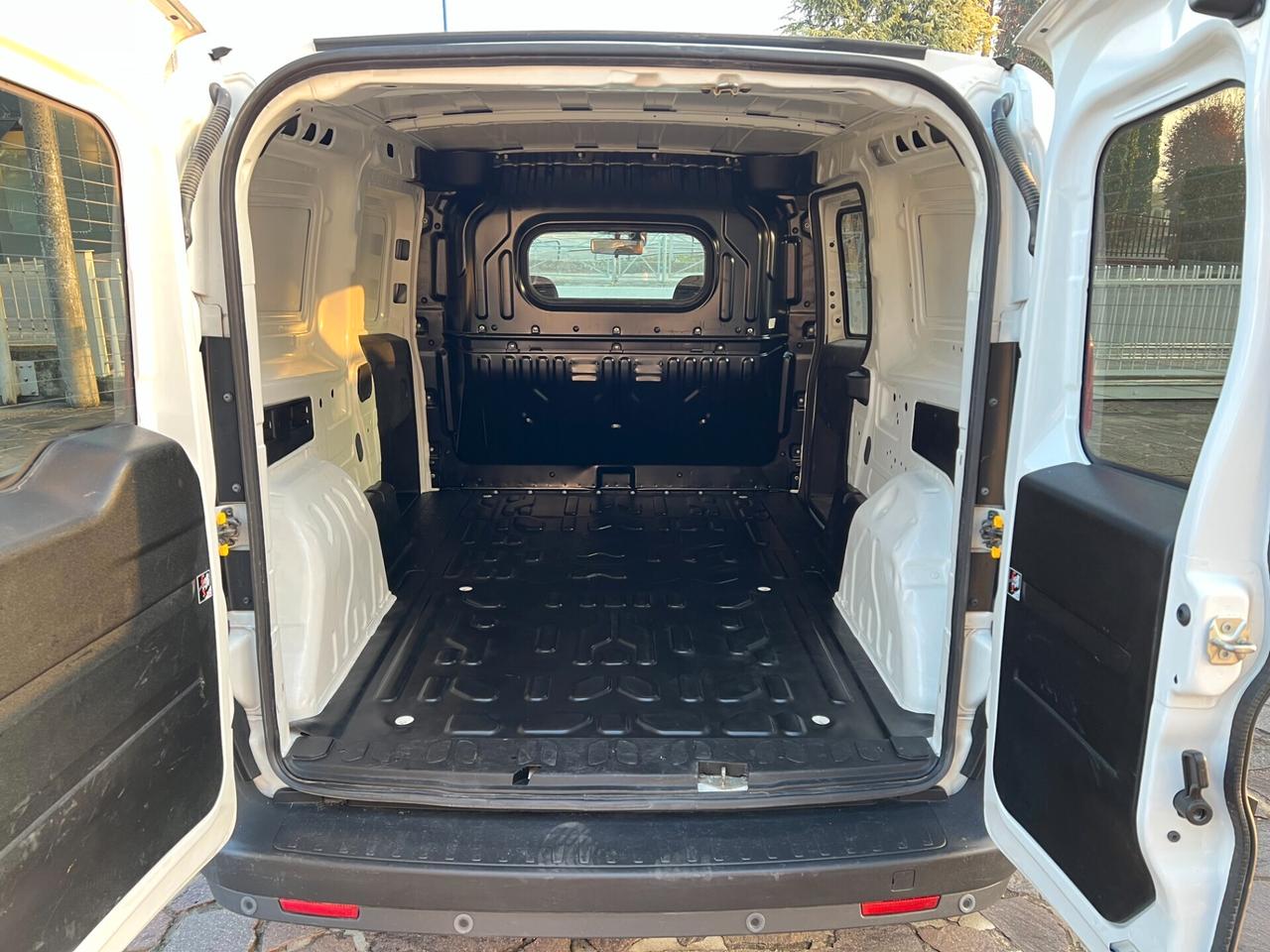 Fiat Doblo 1.6 MJT 120CV S&S PL-TN Cargo Maxi
