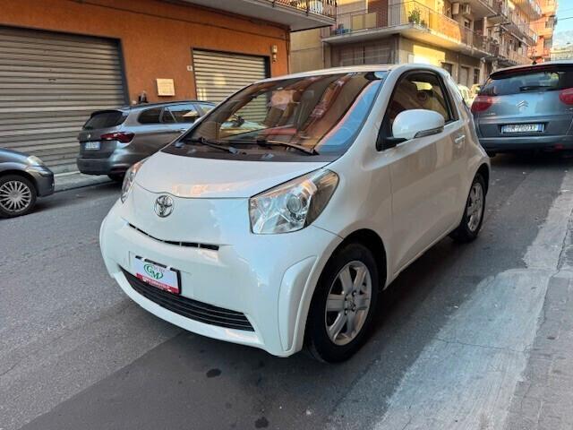 Toyota iQ 1.0 Sol - Cambio Automatico