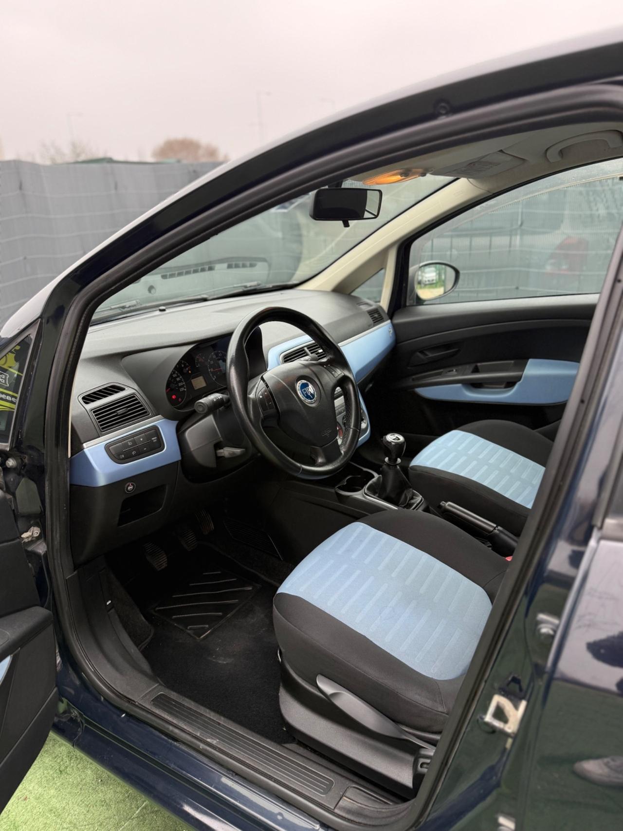 Fiat GRANDE PUNTO 1.4 GPL UNICOPROPRIETARIO 5 PORTE