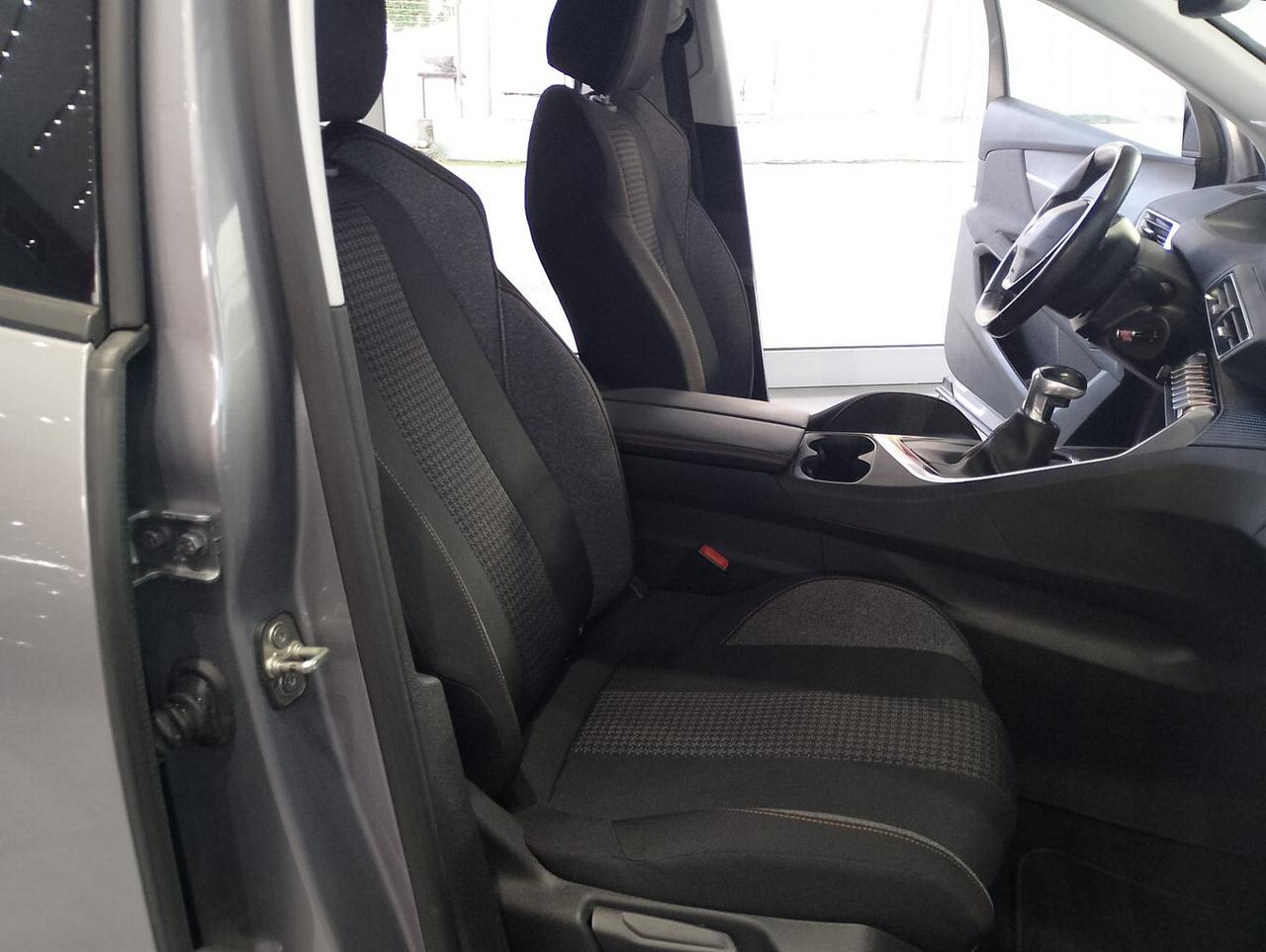 Peugeot 3008 BlueHDi 130 S&S Business