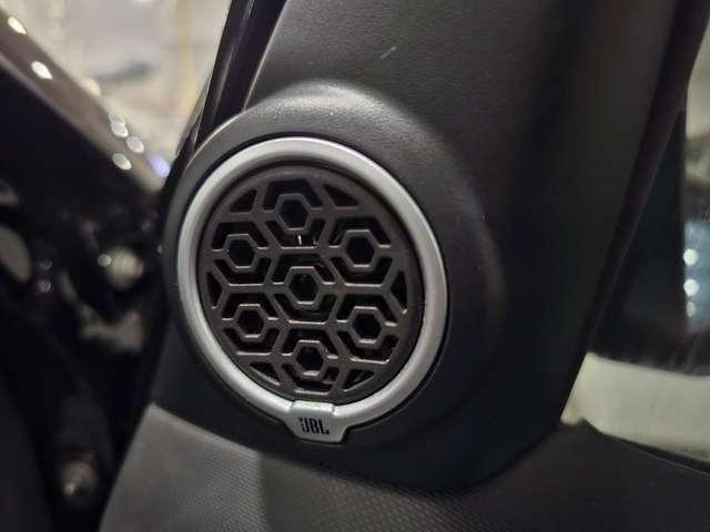 smart forFour BRABUS EXCLUSIVE JBL 0.9 BENZ 109CV TWINAMIC