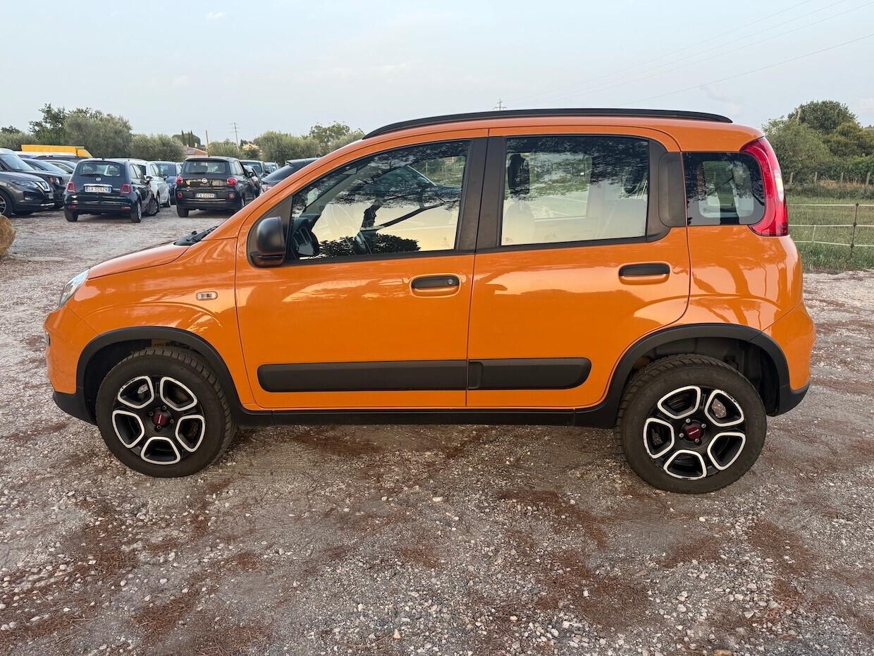 Fiat Panda 1.0 FireFly S&S Hybrid City Cross