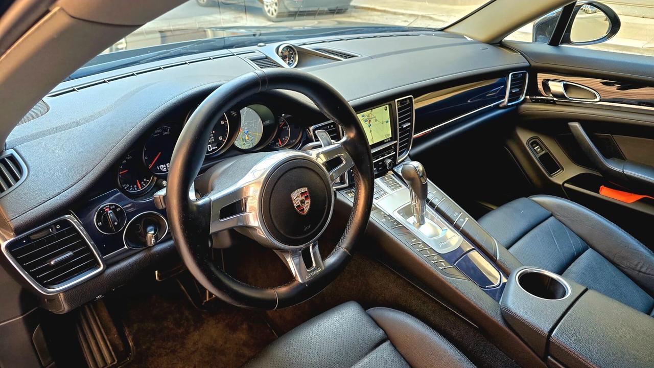 PORSCHE PANAMERA 3.0 D 250cv PLATINUM EDITION