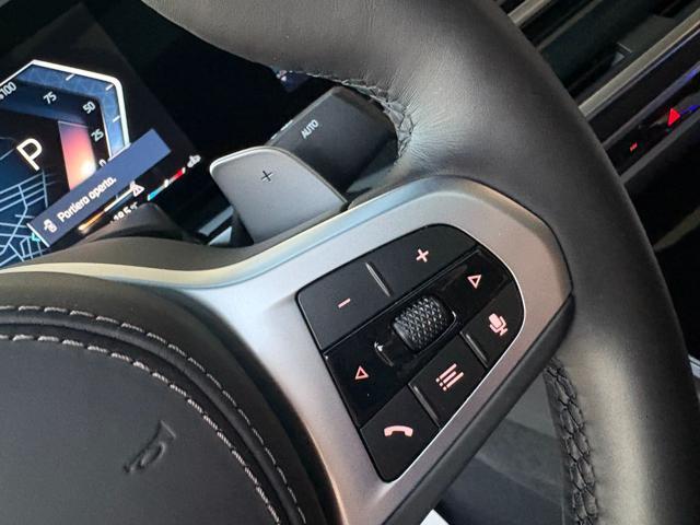 BMW X6 xDrive40i 48V Msport Pro TETTO-HARMAN KARDON-DVD.