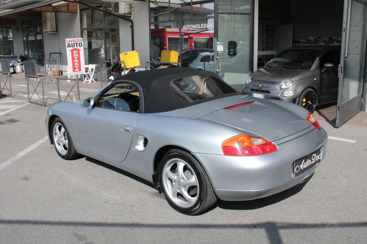 Porsche Boxster 2.5i 24V cat