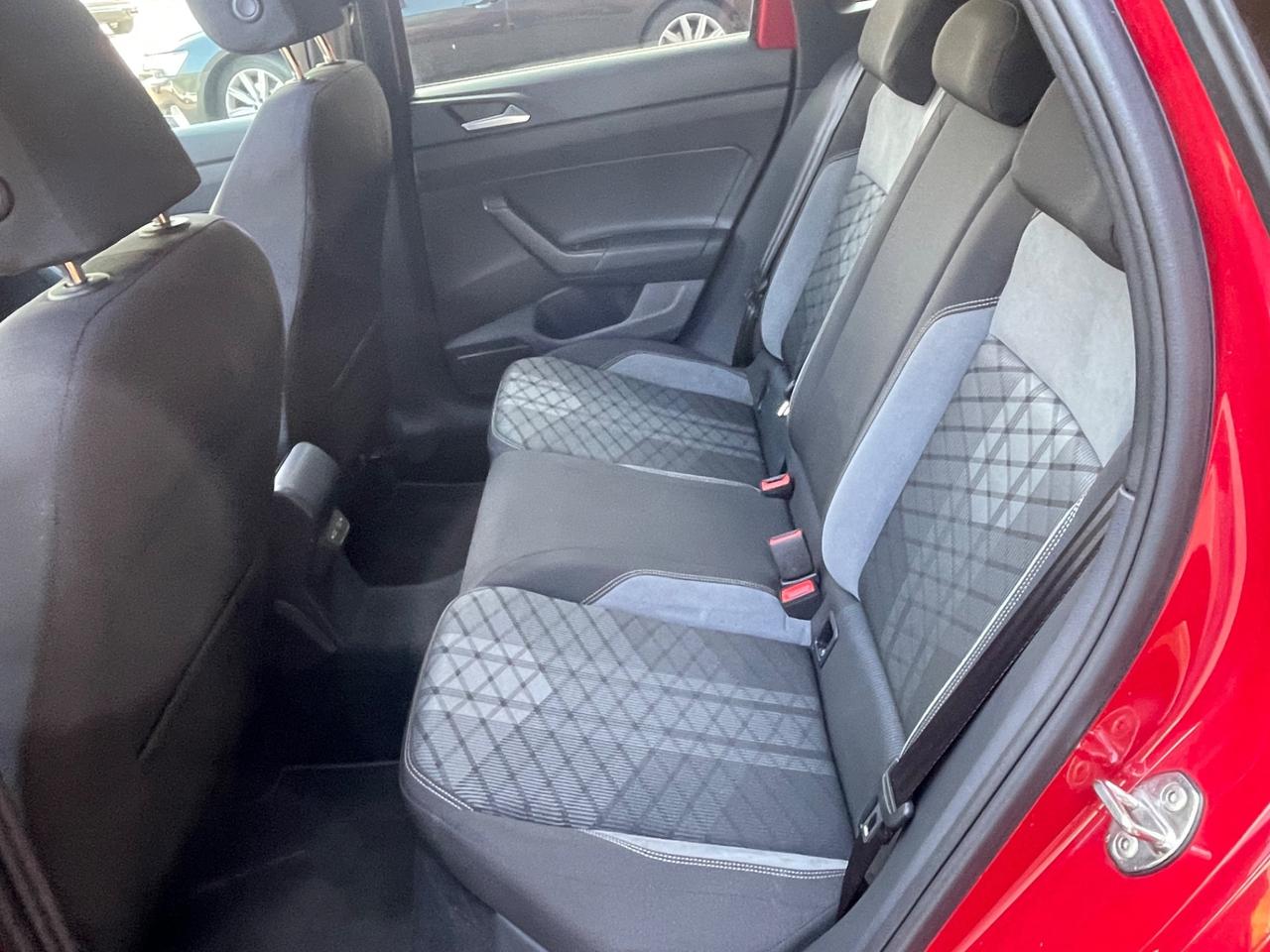 Volkswagen Taigo 1.0 TSI 115 CV R-Line Led Telec. Keyless