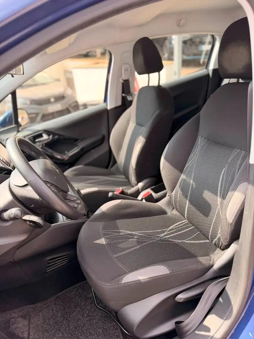 Peugeot 208 1.4 HDi 68 CV 5 porte Active