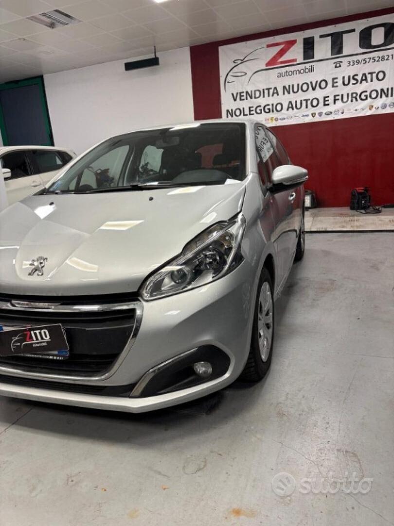 PEUGEOT 208 1° serie BlueHDi 75 5 porte Allure