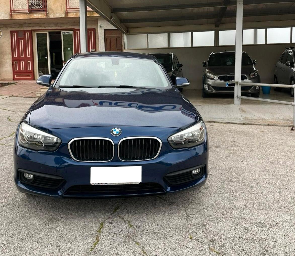 Bmw 116 116d 5p. Urban