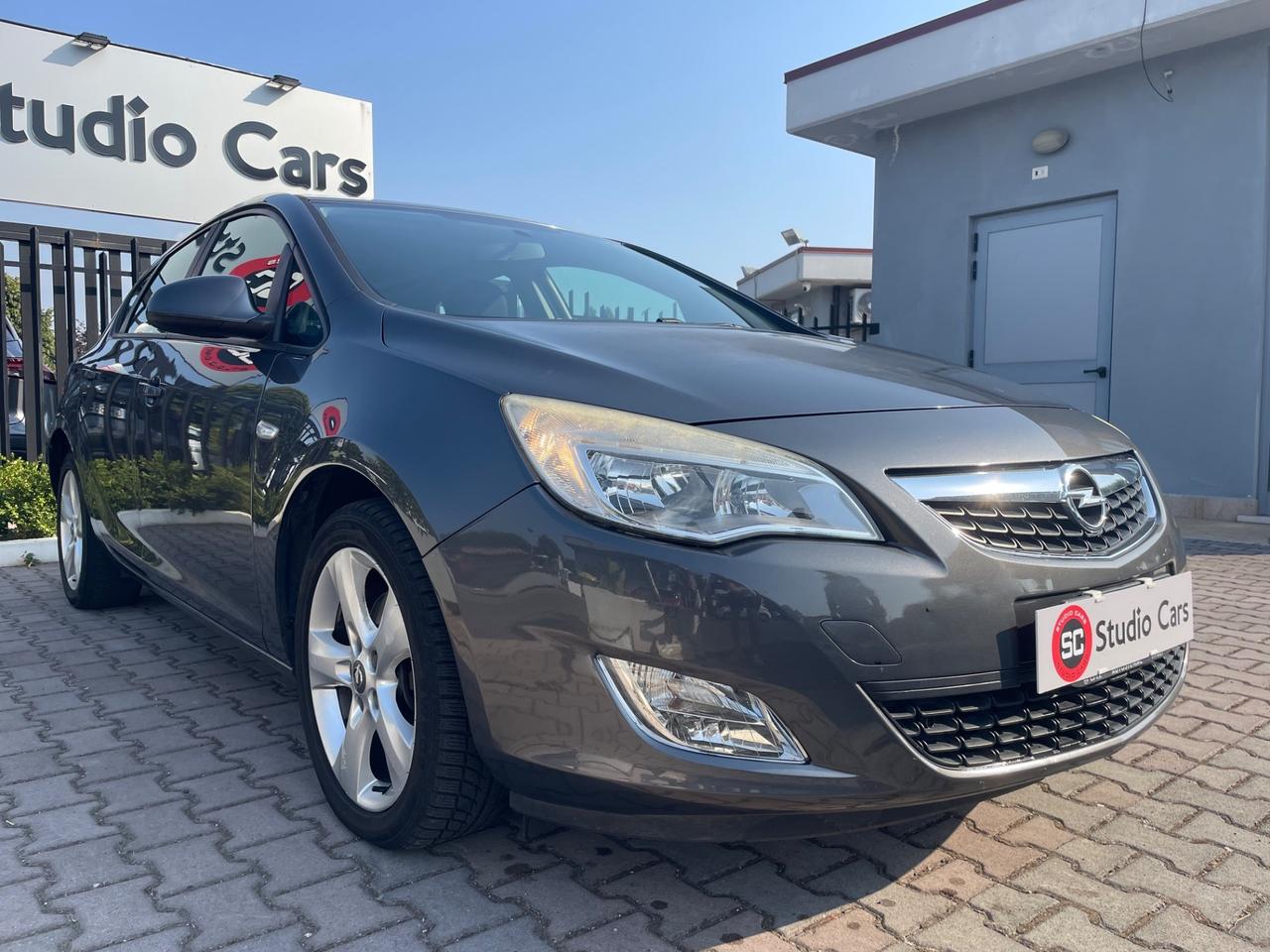 Opel Astra 1.7 CDTI 110CV 5 porte Cosmo
