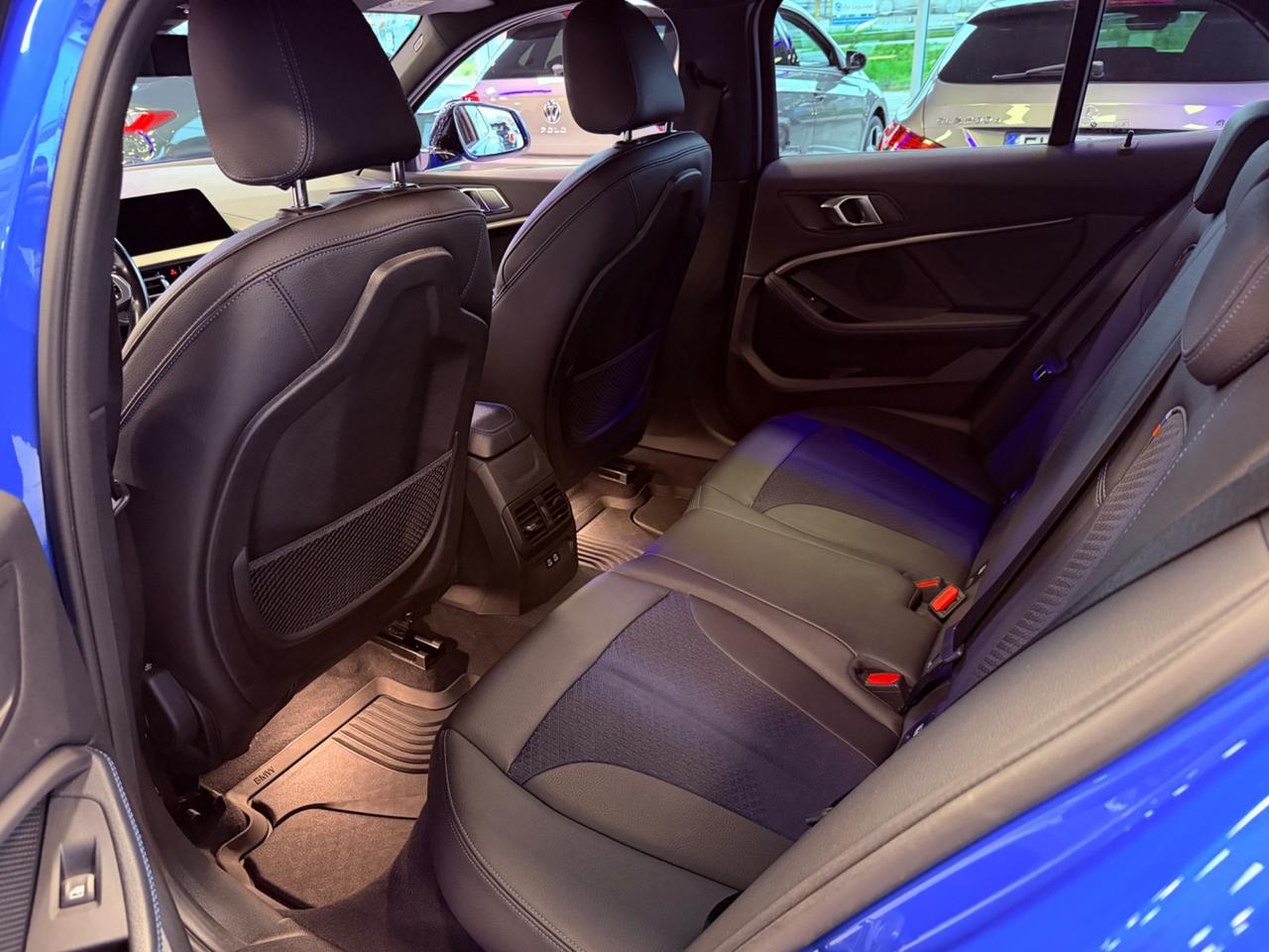 Bmw 116d 5p. Msport auto