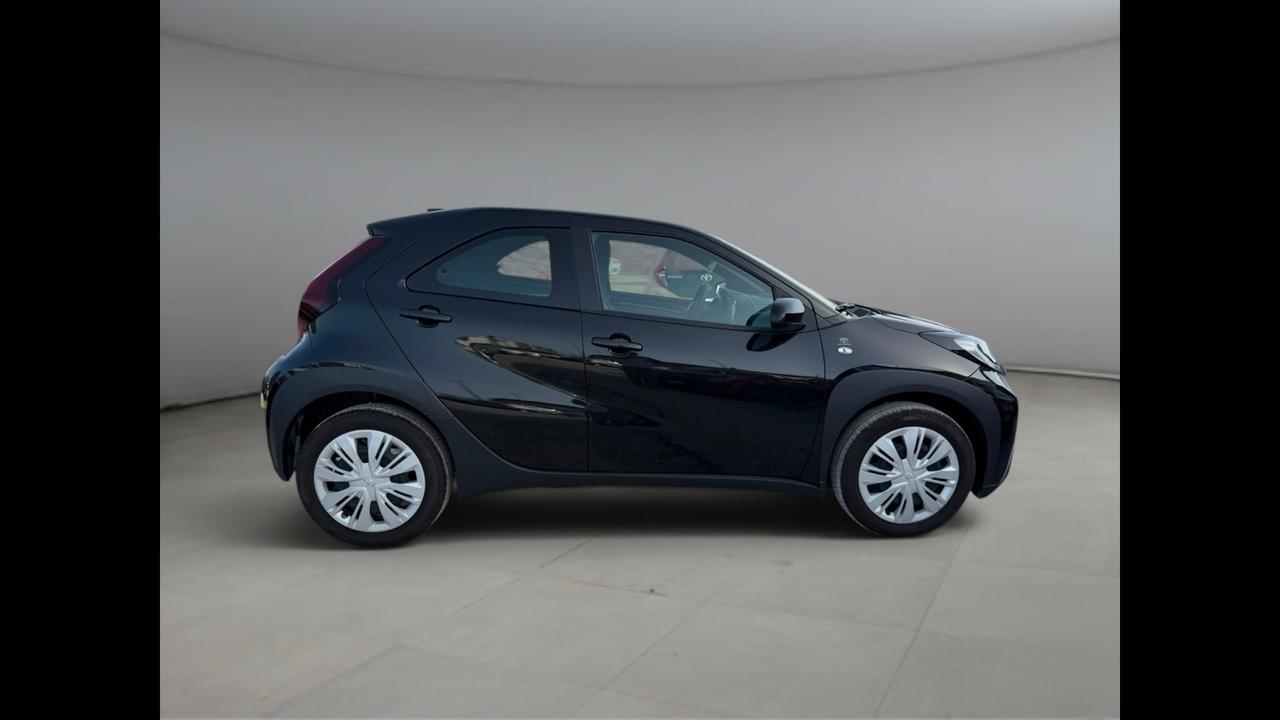 TOYOTA Aygo X - Aygo X 1.0 Active 72cv