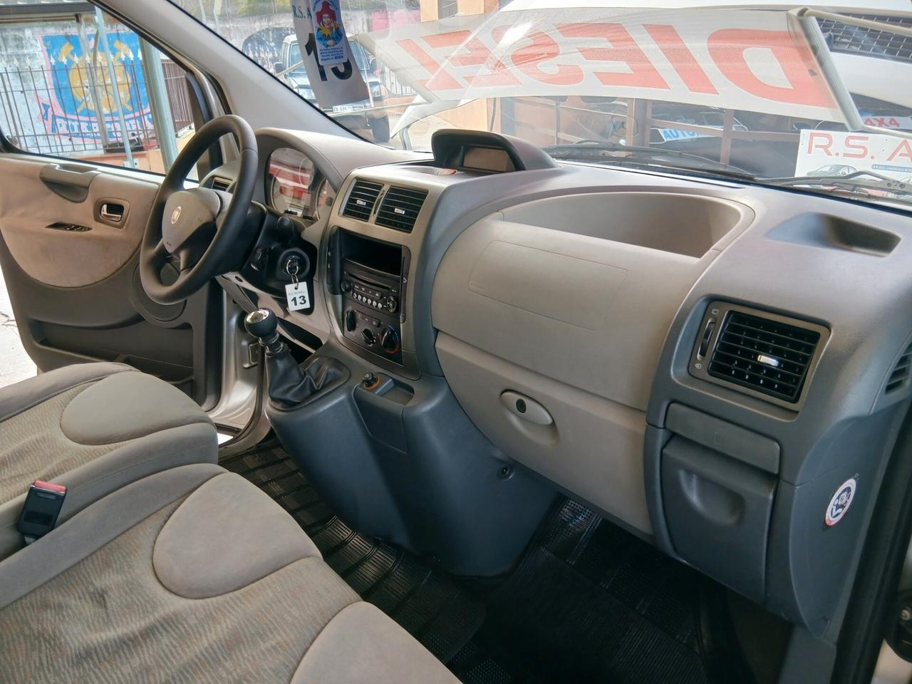 Fiat Scudo 2.0 MJT PL Combi 9 posti 08