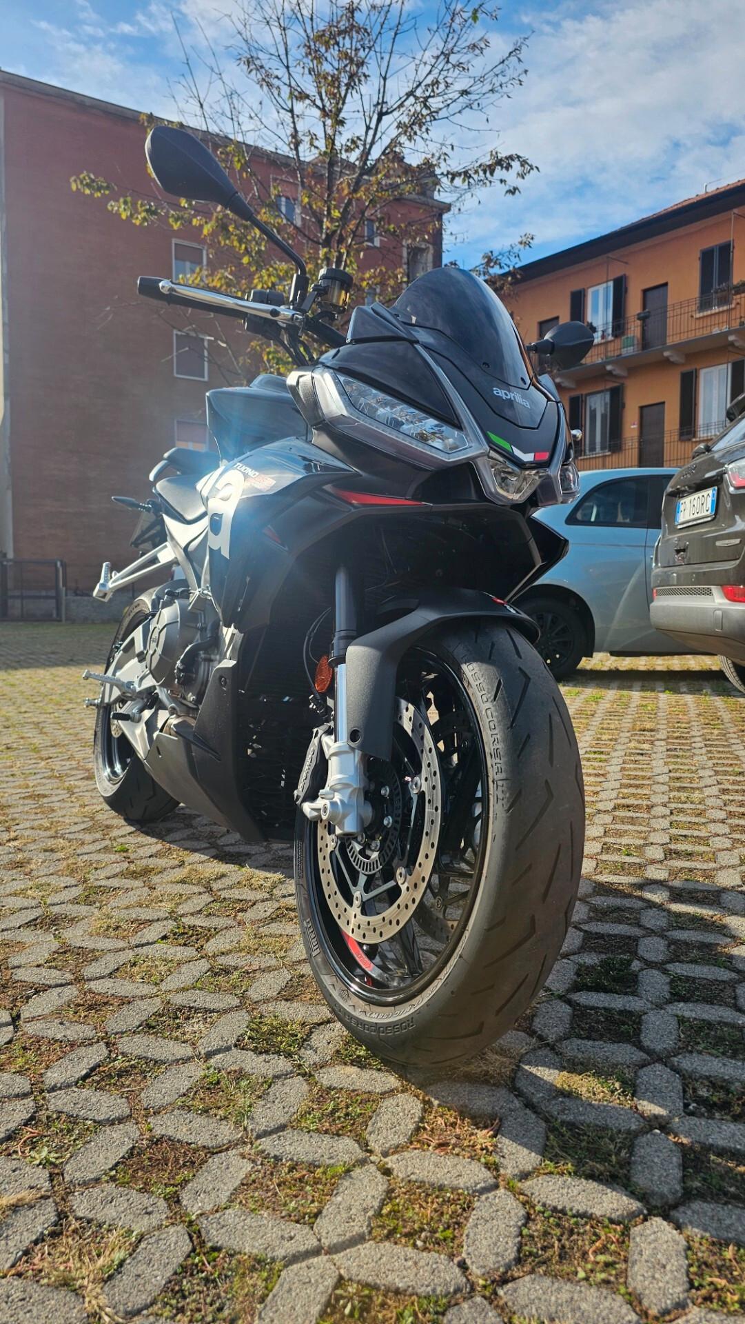 Aprilia Tuono 660 Factory