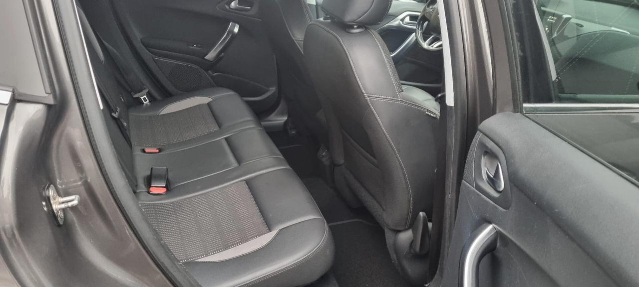 Peugeot 2008 PureTech Turbo 110 S&S Black Matt