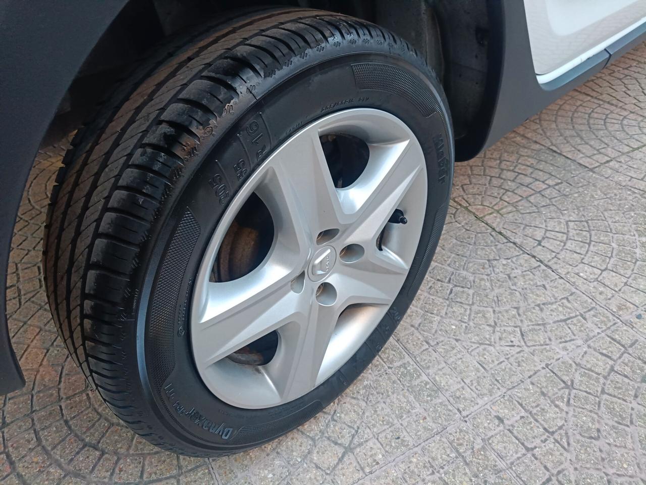 Dacia Sandero Stepway 1.5 dCi 90CV-UNIPRO-Euro8200