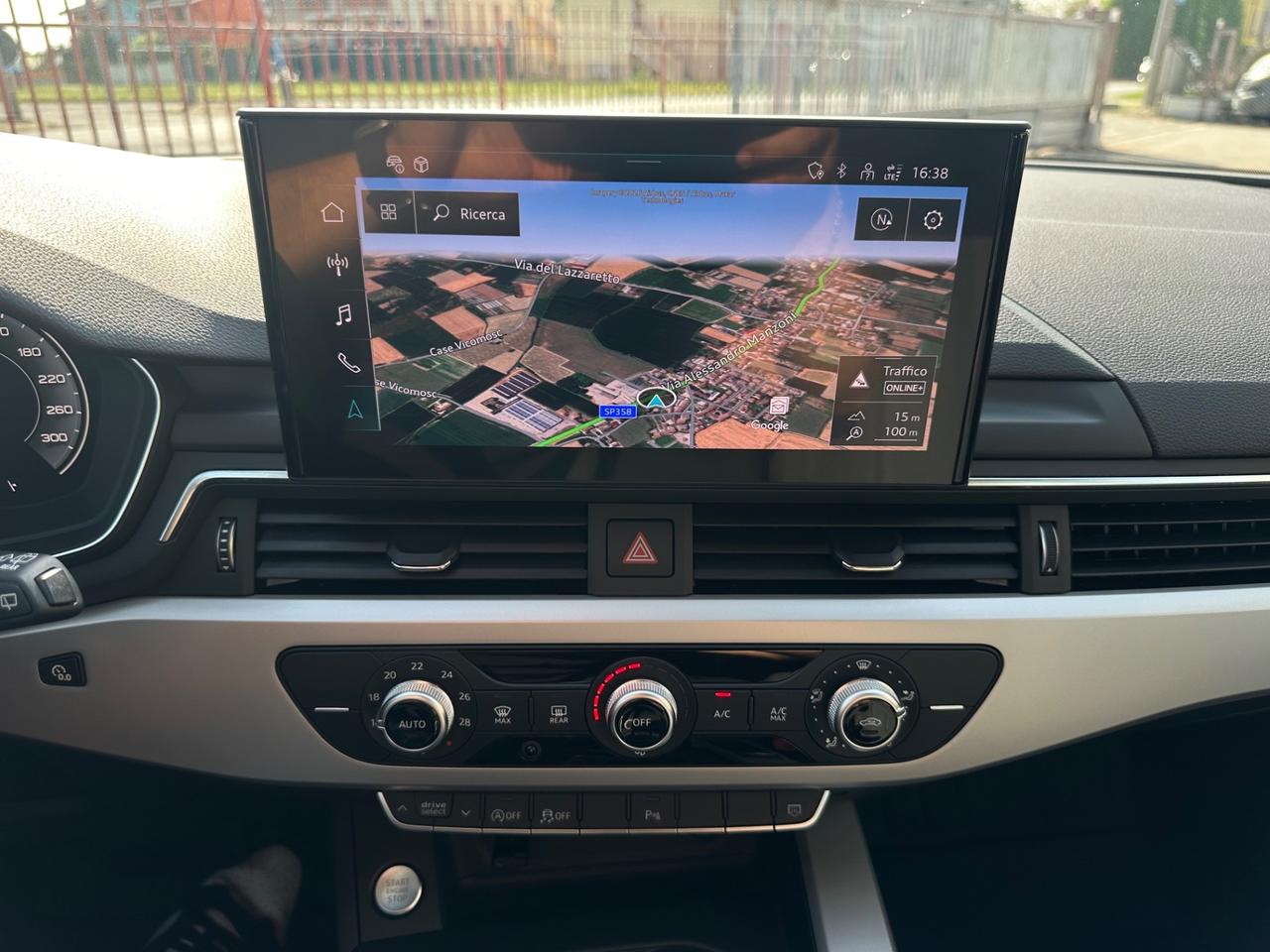 Audi A4 Avant 35 TDI/163 CV S tronic Business Advanced