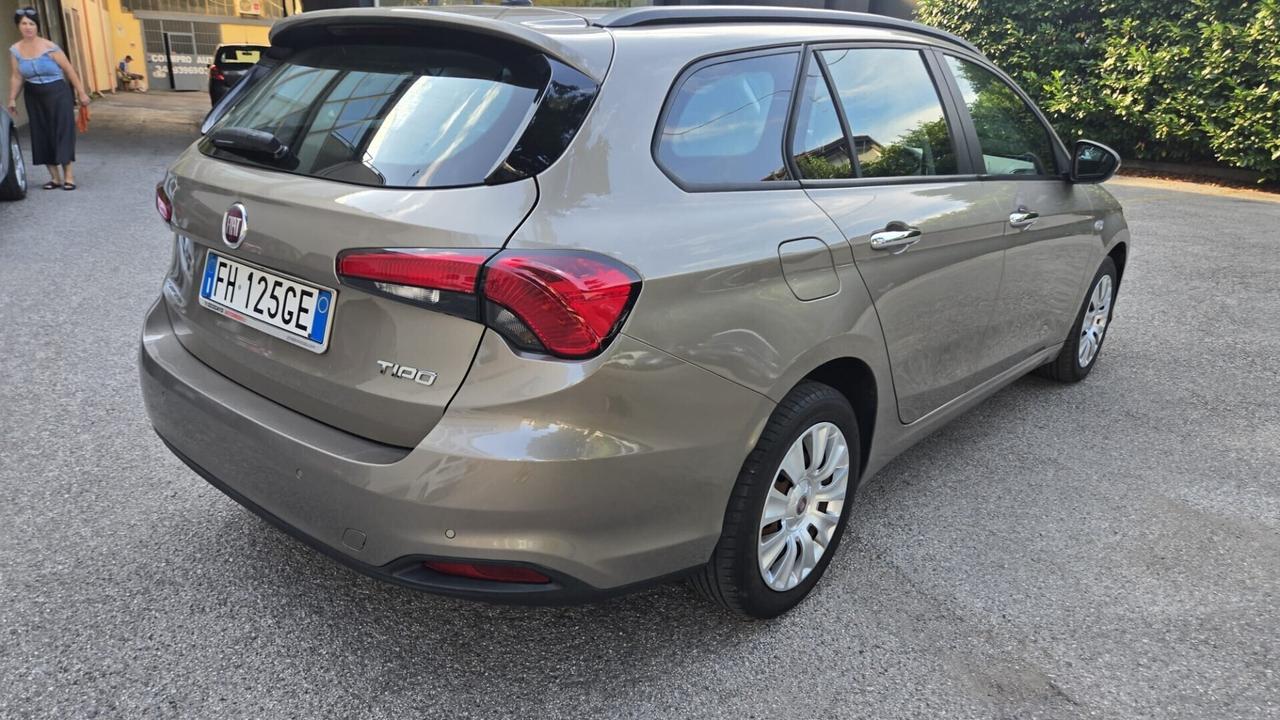 Fiat Tipo 1.6 Mjt S&S SW Lounge