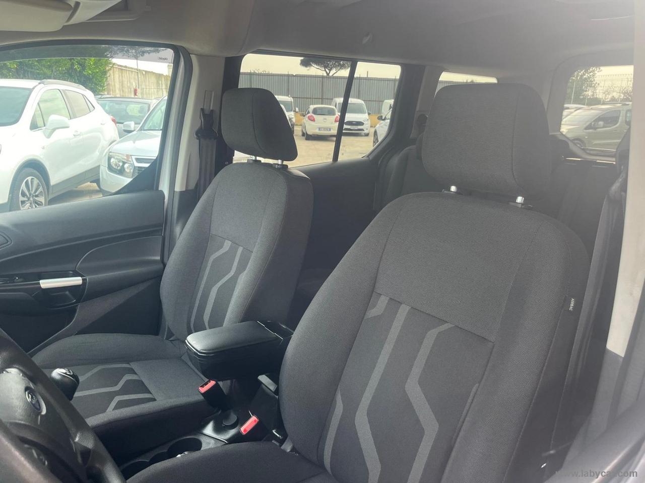 FORD Tourneo Connect 1.5 TDCi 120 CV Tit. 5P.TI AUTOVETTURA