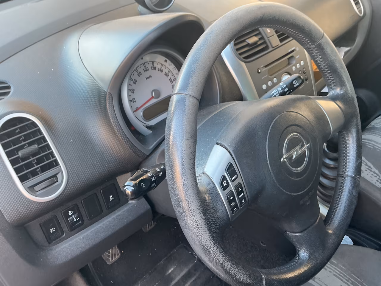 Opel Agila 1.0 12V 68 CV Elective