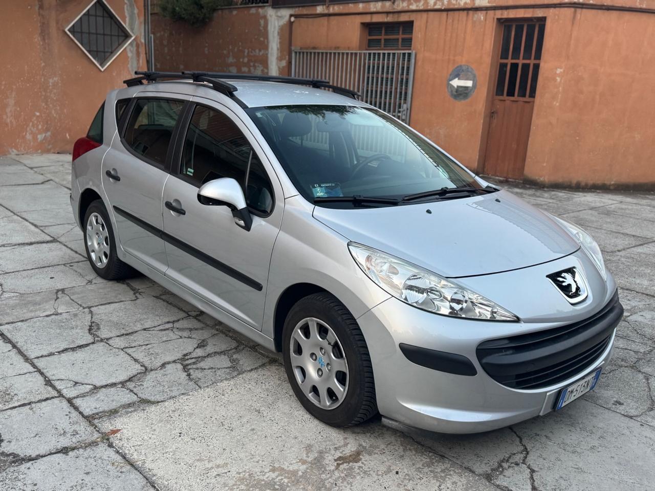 Peugeot 207 1.4 8V 75CV 5p. NO ARIA CONDIZIONATA