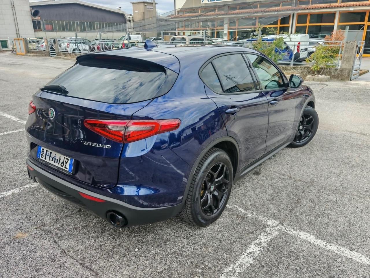 Alfa Romeo Stelvio 2.2 Turbodiesel 160cv E6