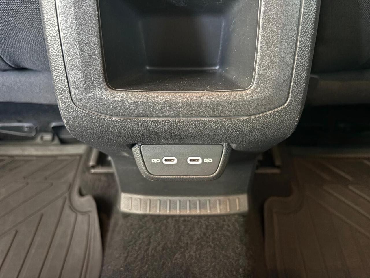 Volkswagen T-Cross R-LINE 1.0 TSi 110CV