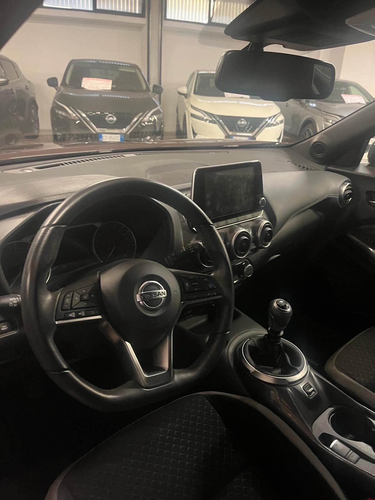 Nissan Juke 1.0 DIG-T 114 CV N-Connecta