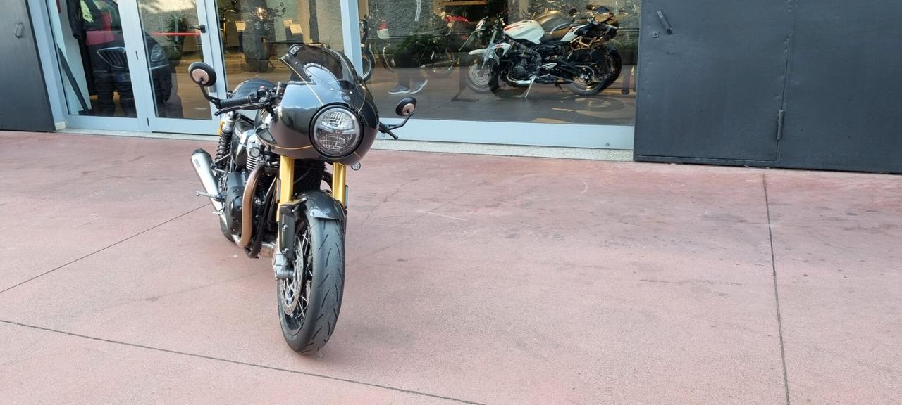 Triumph Thruxton 1200 TFC