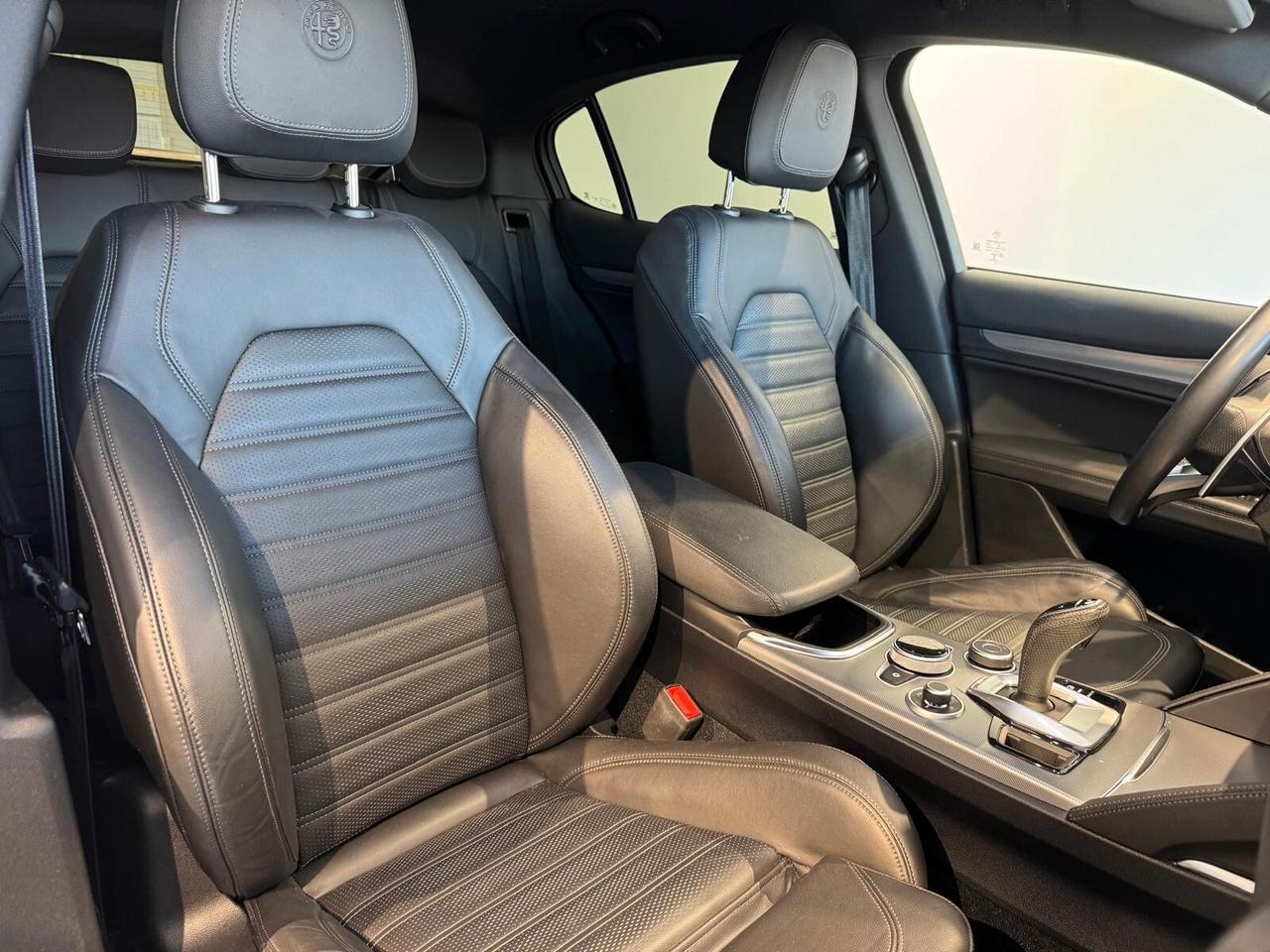 Alfa Romeo Stelvio 2.2 Turbodiesel 210 CV AT8 Q4 Veloce