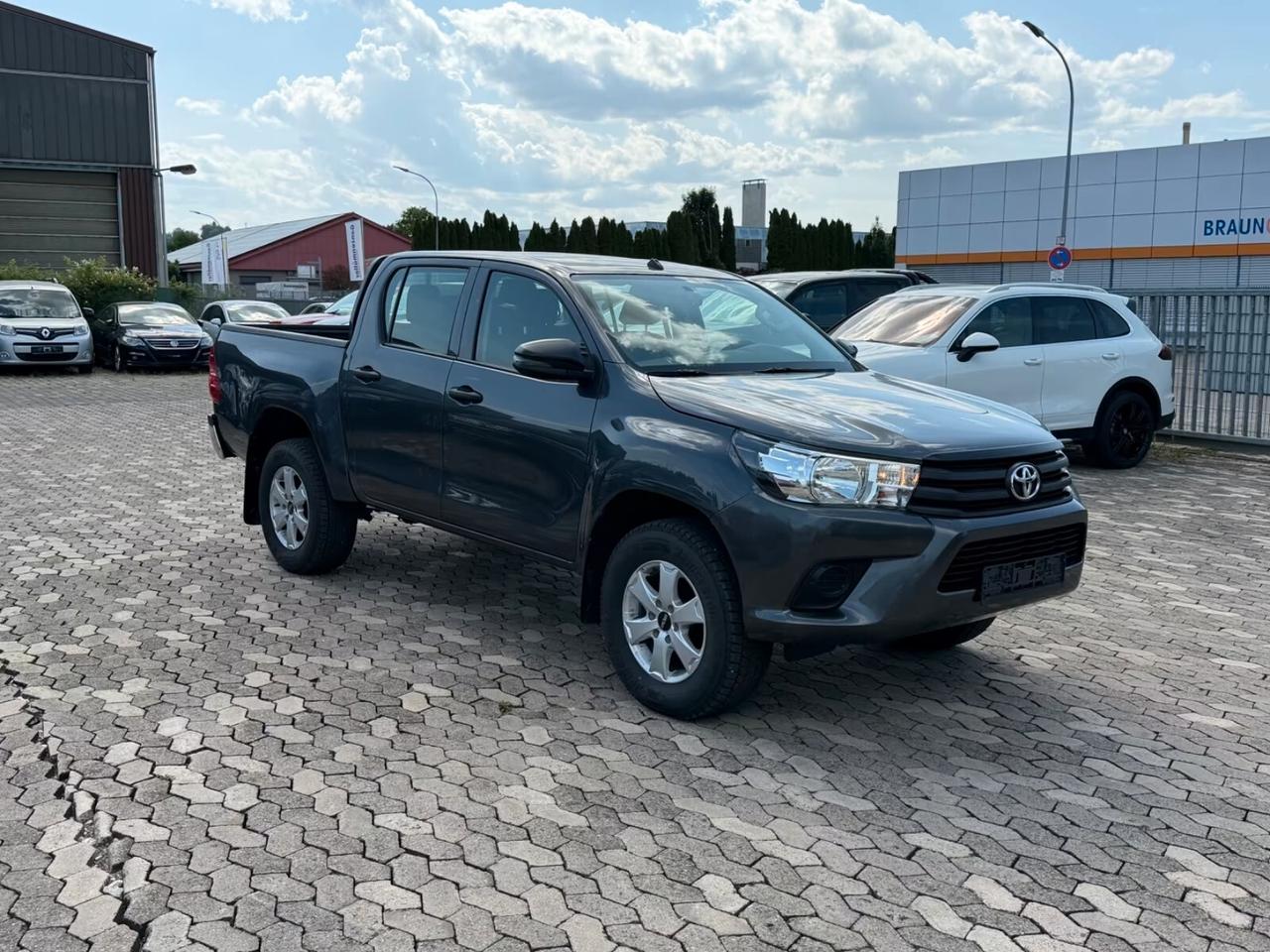 Toyota Hilux 2.4 D-4D 4WD 4 porte Double Cab Comfort