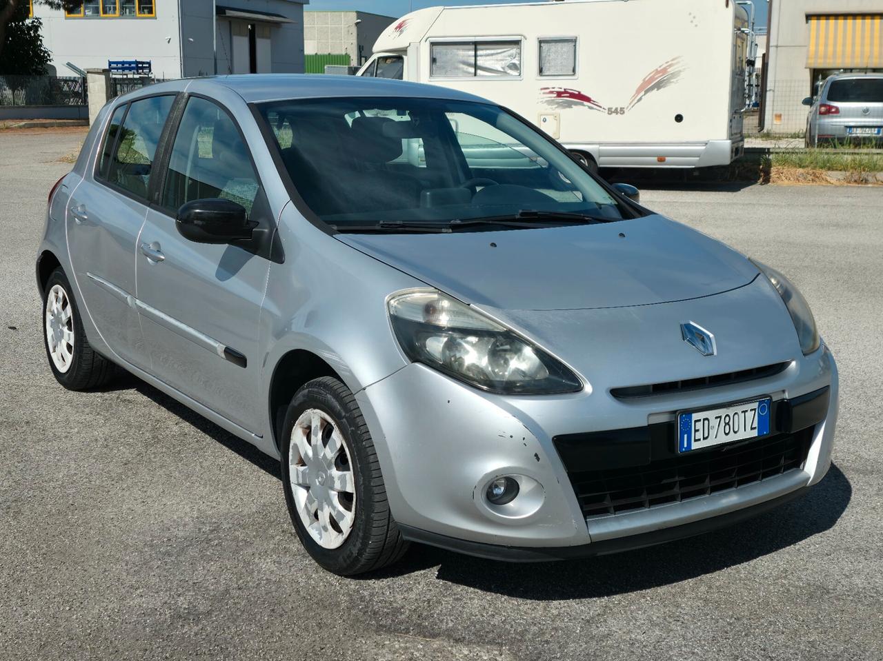 Renault Clio 1.2 benzina 2010 5 porte Luxe