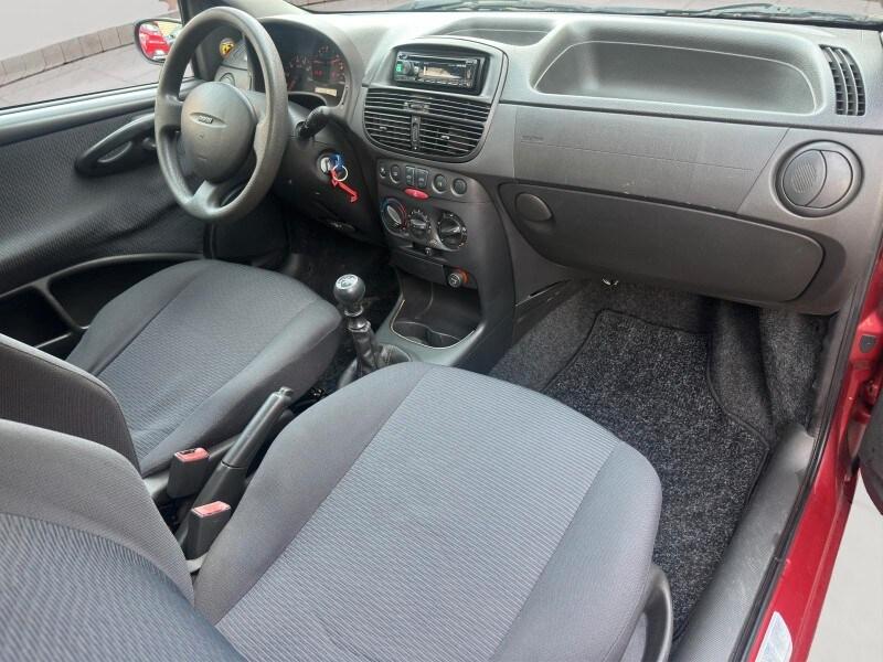 FIAT Punto 2ª serie Punto 1.2i cat 3 porte EL
