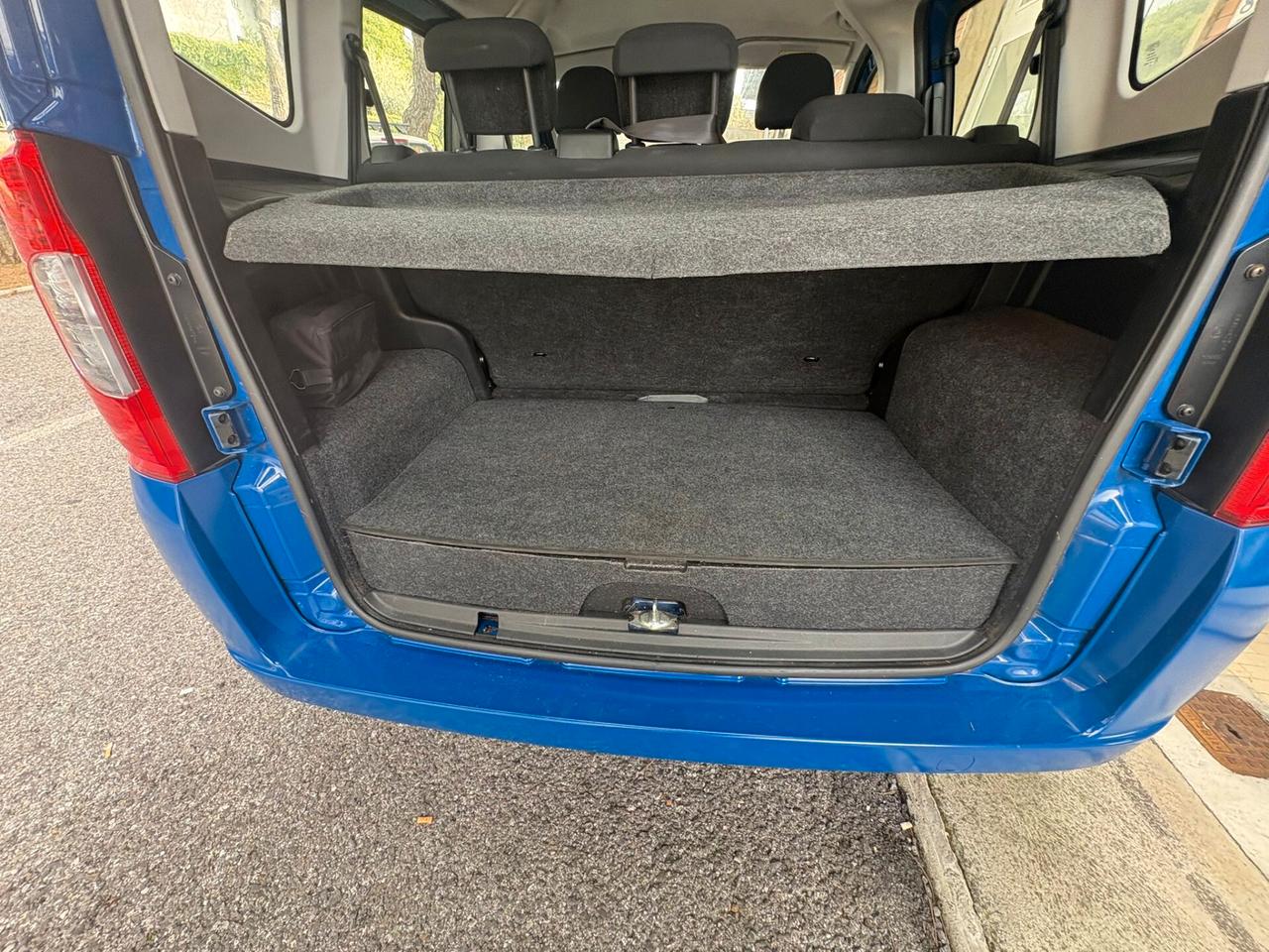 Fiat Qubo come nuovo 12 mesi di garanzia !!!