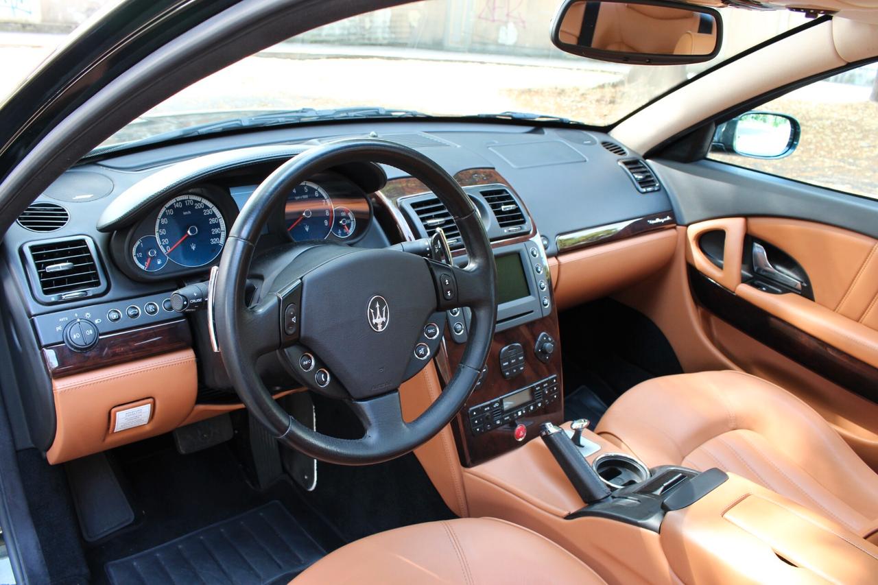 Maserati Quattroporte 4.2 V8