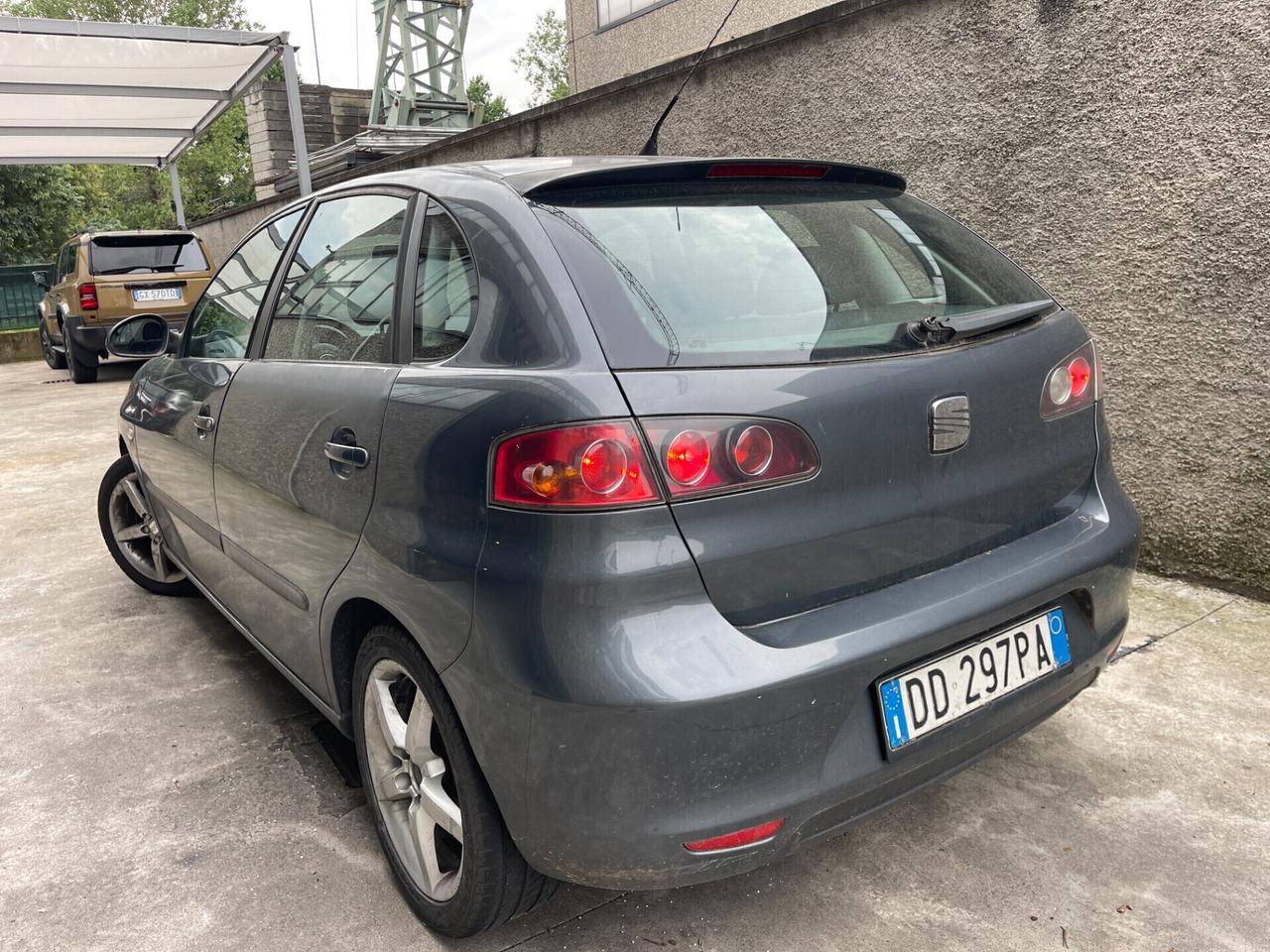 SEAT IBIZA DUAL 1.4 BENZINA-GPL EURO4 85CV NEOPATENTATI