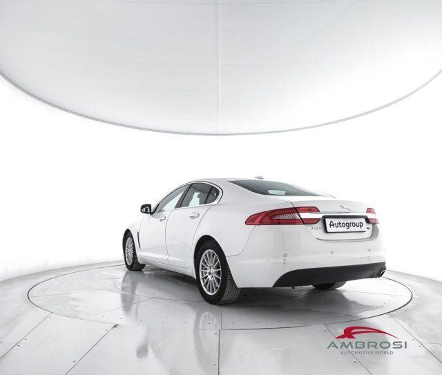 JAGUAR XF XF 2.2d s&s auto - PER OPERATORI DEL SETTORE