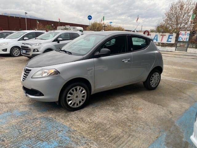 Lancia Ypsilon 0.9 TwinAir 85 CV 5 porte Metano Ecochic Gold